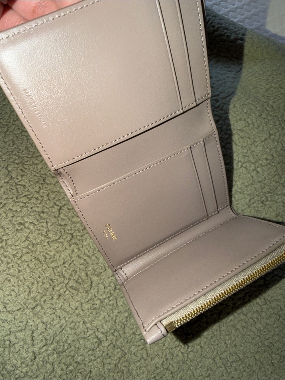 Celine FINE STRAP WALLET NINO IN SUPPLE GRAINED CALFSKIN - Picture 4 of 13